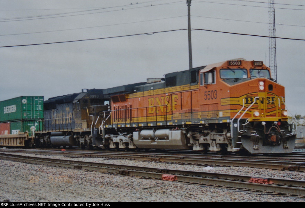 BNSF 5503 East